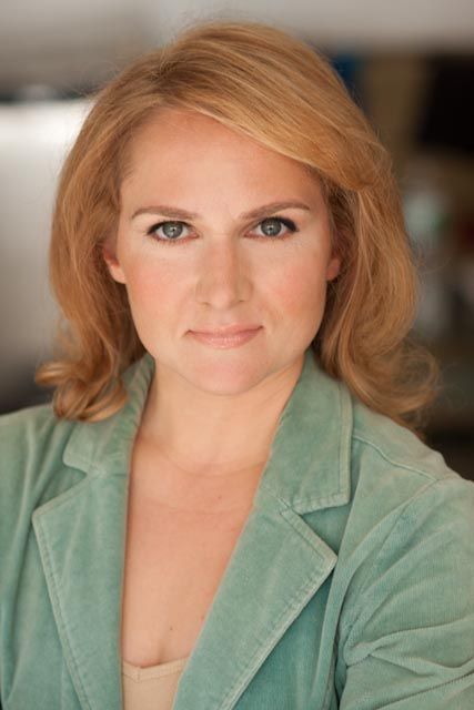 Laura Iris Hill Photo