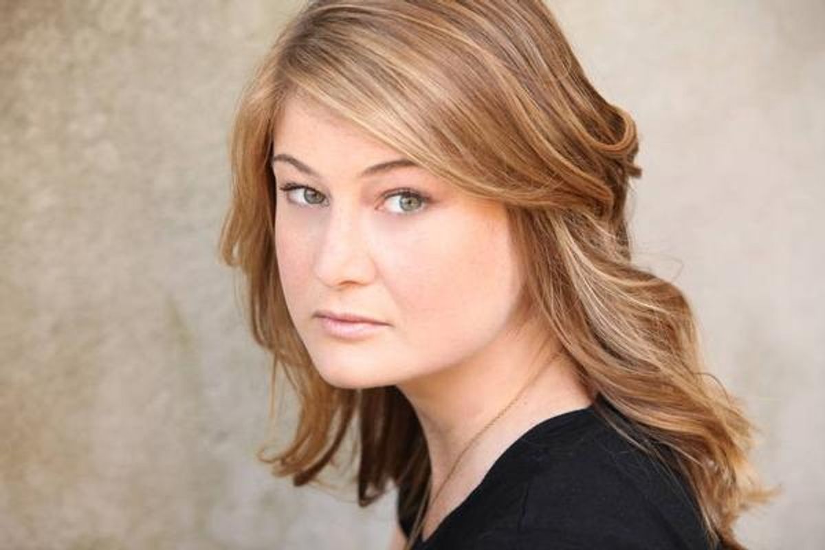 Megan Lewis Headshot