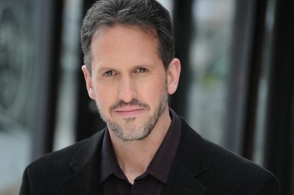 Christopher Sanders Photo