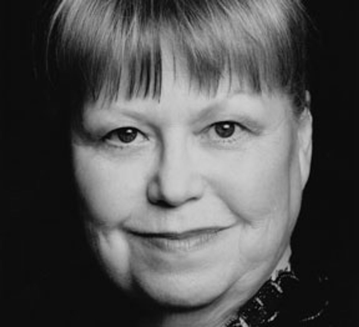 Valda Aviks Headshot