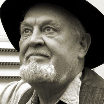 Joss Ackland Photo