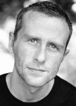 Stephen Scott (i) Photo