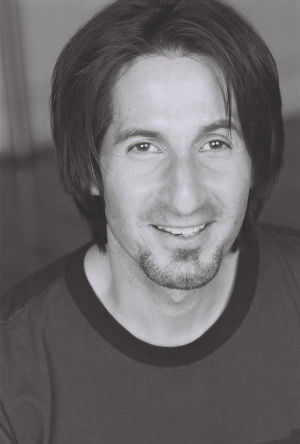DAN MANJOVI Photo