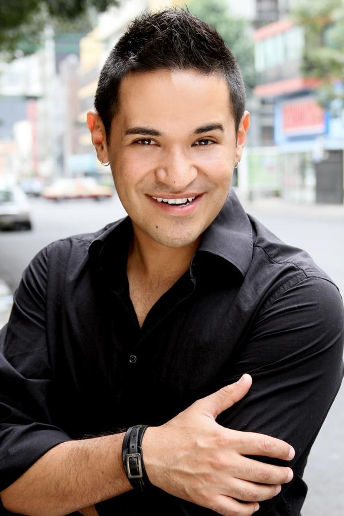 Roberto Araujo Headshot