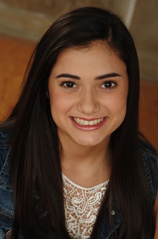 Alexa Magro Photo