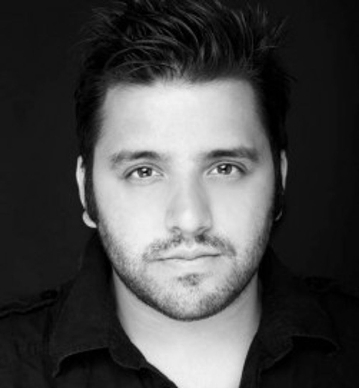 Nathan Amzi Headshot