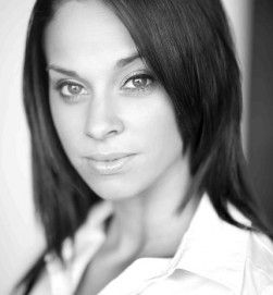 Amy Thornton Photo