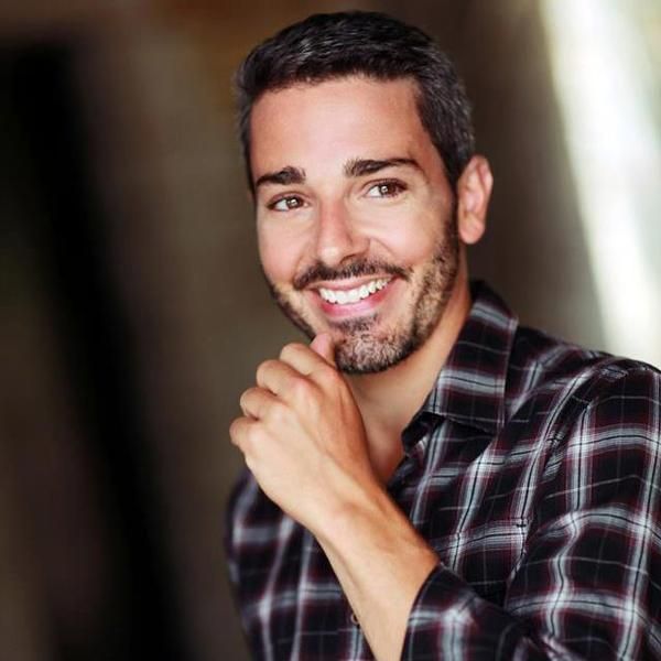 Eric Yves Garcia Photo