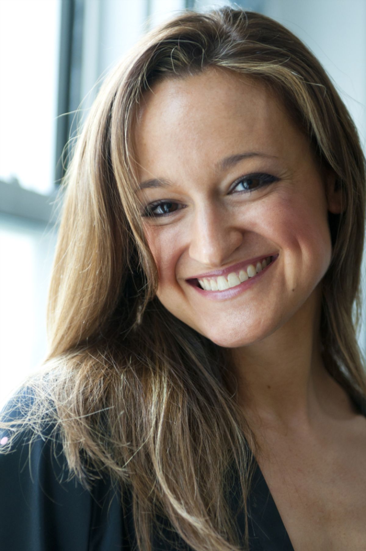Jessica Lewis Headshot