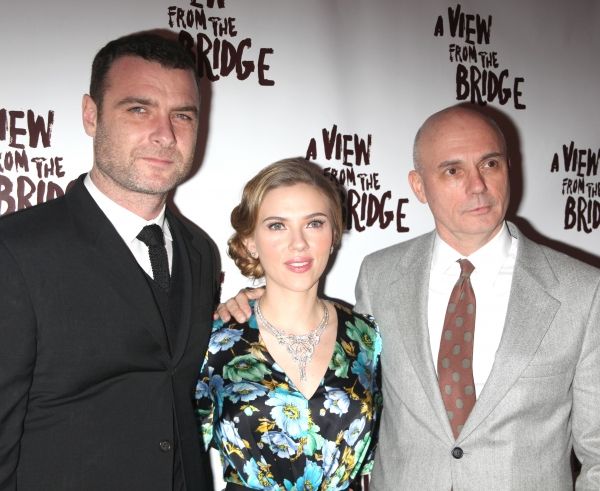 Liev Schreiber, Scarlett Johansson and Gregory Mosher Photo