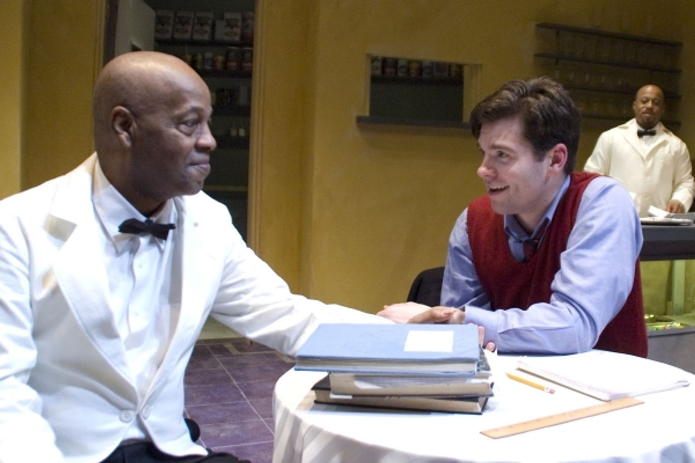 Photo Flash: TimeLine Theatre Presents MASTER HAROLD  Image