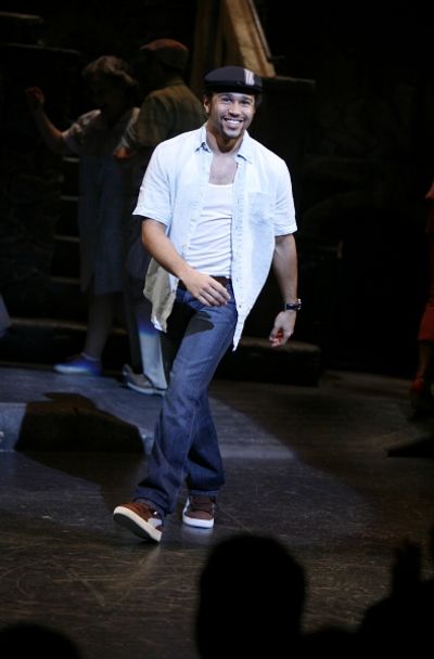 Corbin Bleu Photo