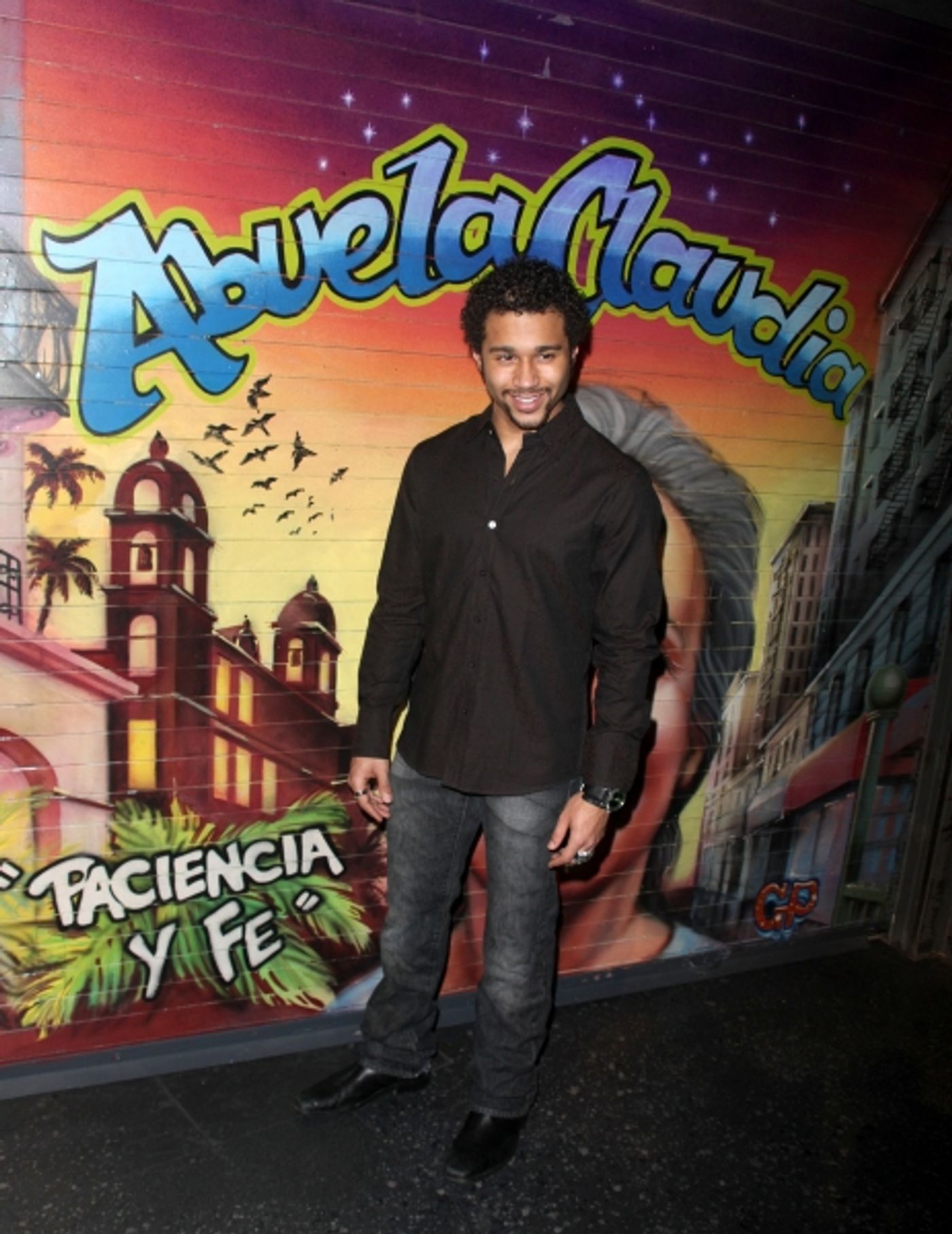 Photo Coverage: Backstage with Corbin Bleu at IN THE HEIGHTS  Image