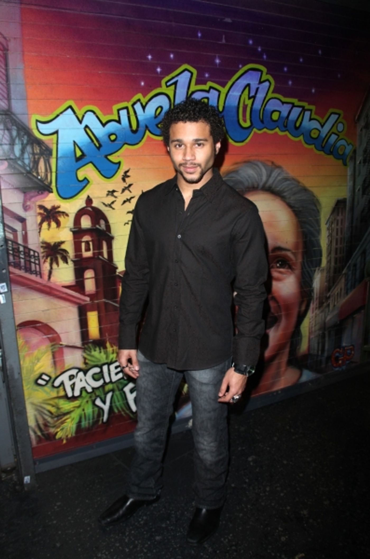 Photo Coverage: Backstage with Corbin Bleu at IN THE HEIGHTS  Image