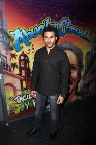 Corbin Bleu Photo