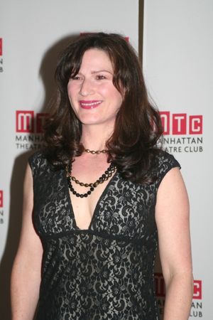 Ana Gasteyer Photo
