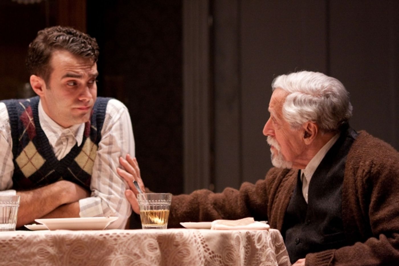 Photo Flash: Northlight Theatre Presents AWAKE AND SING  Image