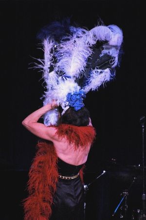 Tovah Feldshuh Photo