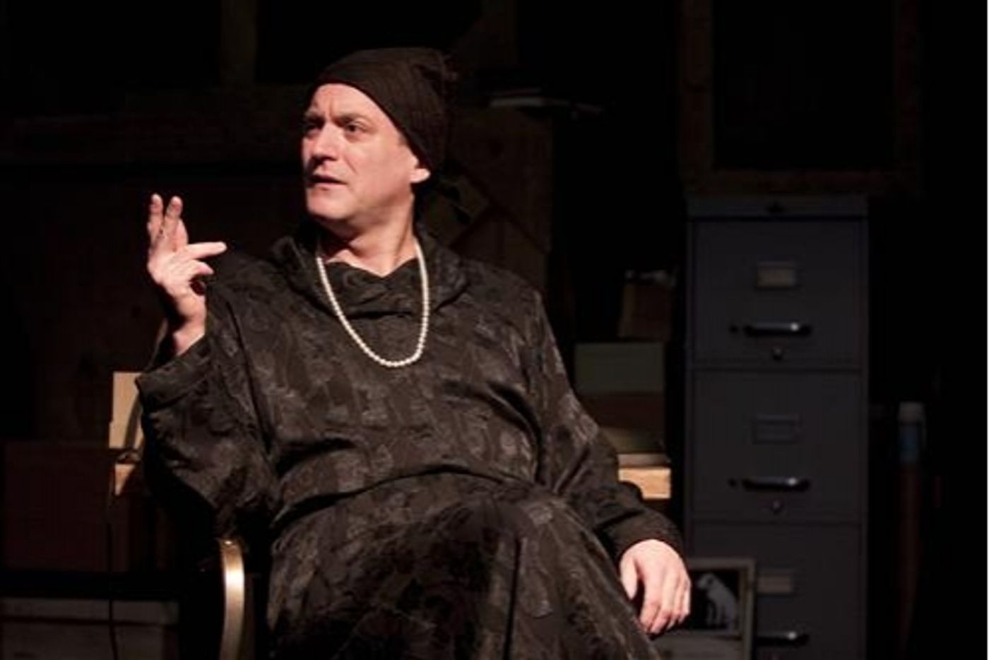 Photo Flash: Signature Theatre Co Presents I AM MY OWN WIFE  Image