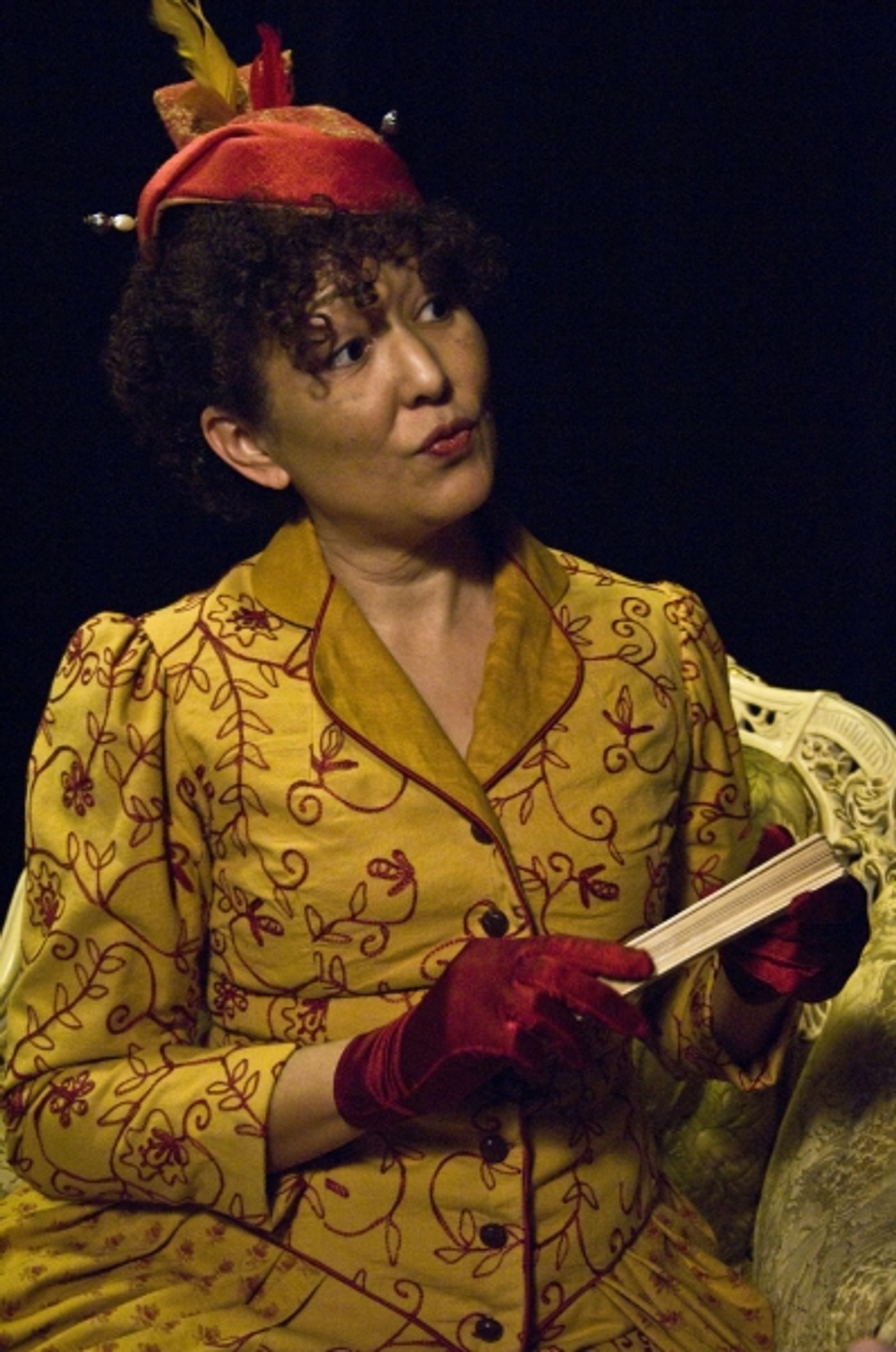 Photo Flash: Deep Dish Theater Presents AN IDEAL HUSBAND 2/12-3/6  Image