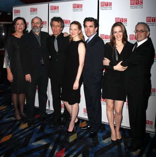 Lynne Meadow, Daniel Sullivan, Eric Bogosian, Laura Linney, Brian d'Arcy James, Alici Photo