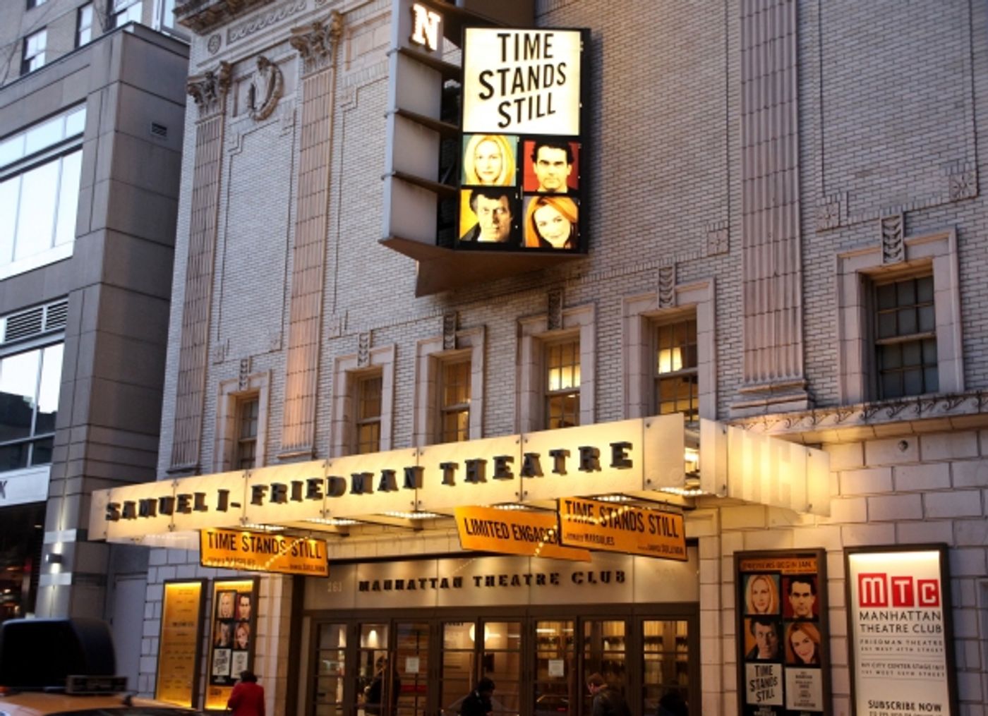 Photo Coverage: TIME STANDS STILL Opening Night Red Carpet  Image