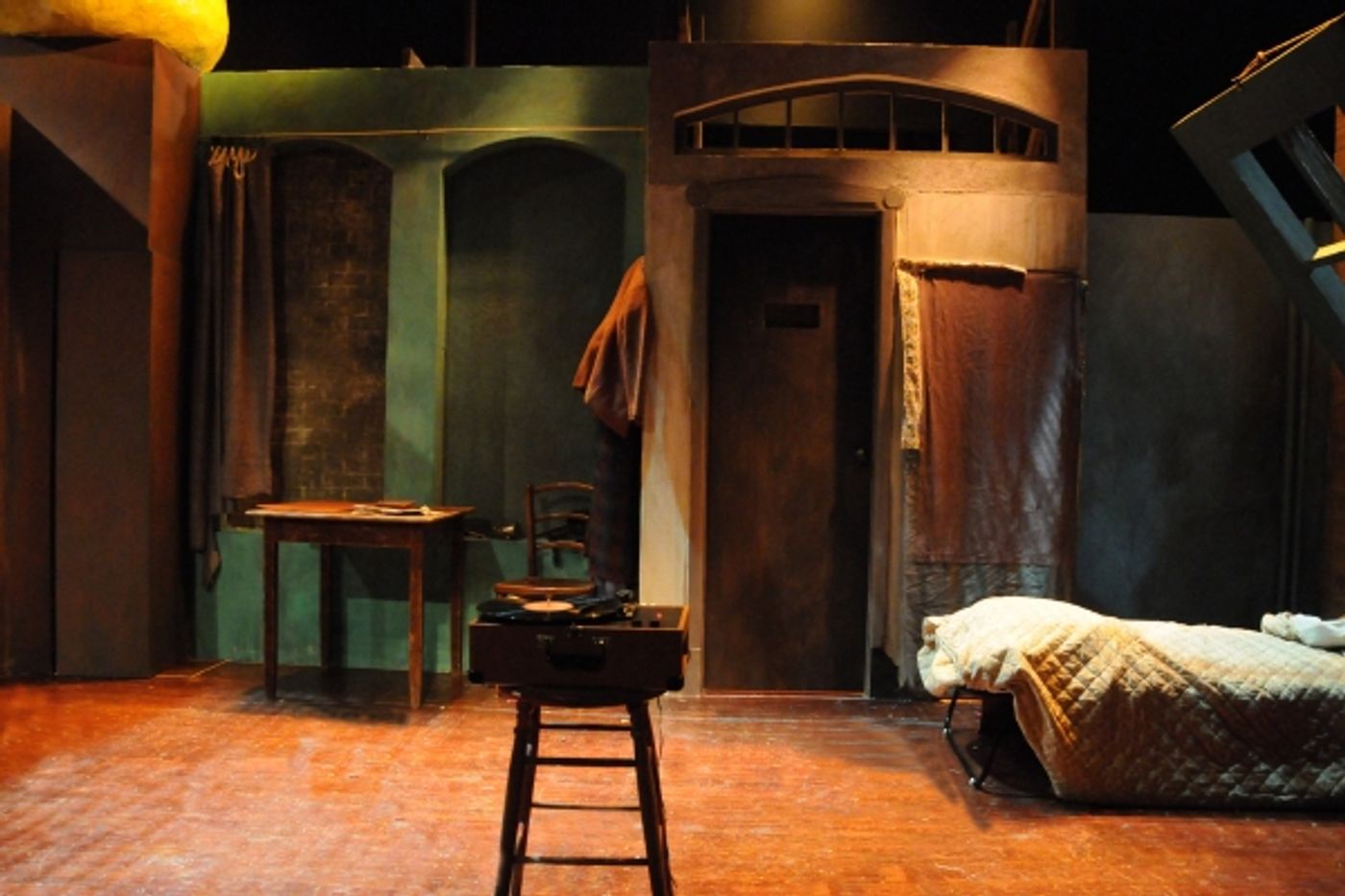 Photo Flash: The Roundtable Ensemble Presents GOODBYE CRUEL WORLD  Image