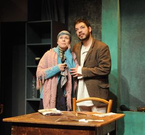 Tami Stronach and Paco Tolson @ BroadwayWorld Tami Stronach and Paco Tolson Photo