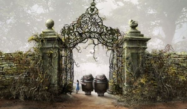 Matt Lucas as 'Tweedledee' and 'Tweedledum' Photo