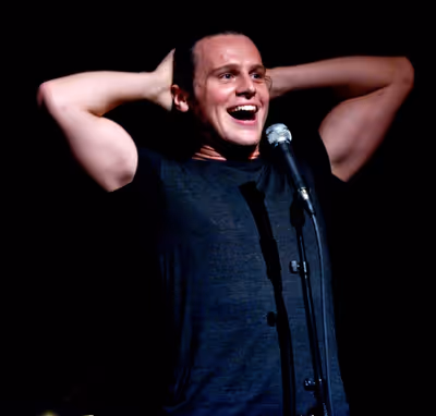 Jonathan Groff Photo