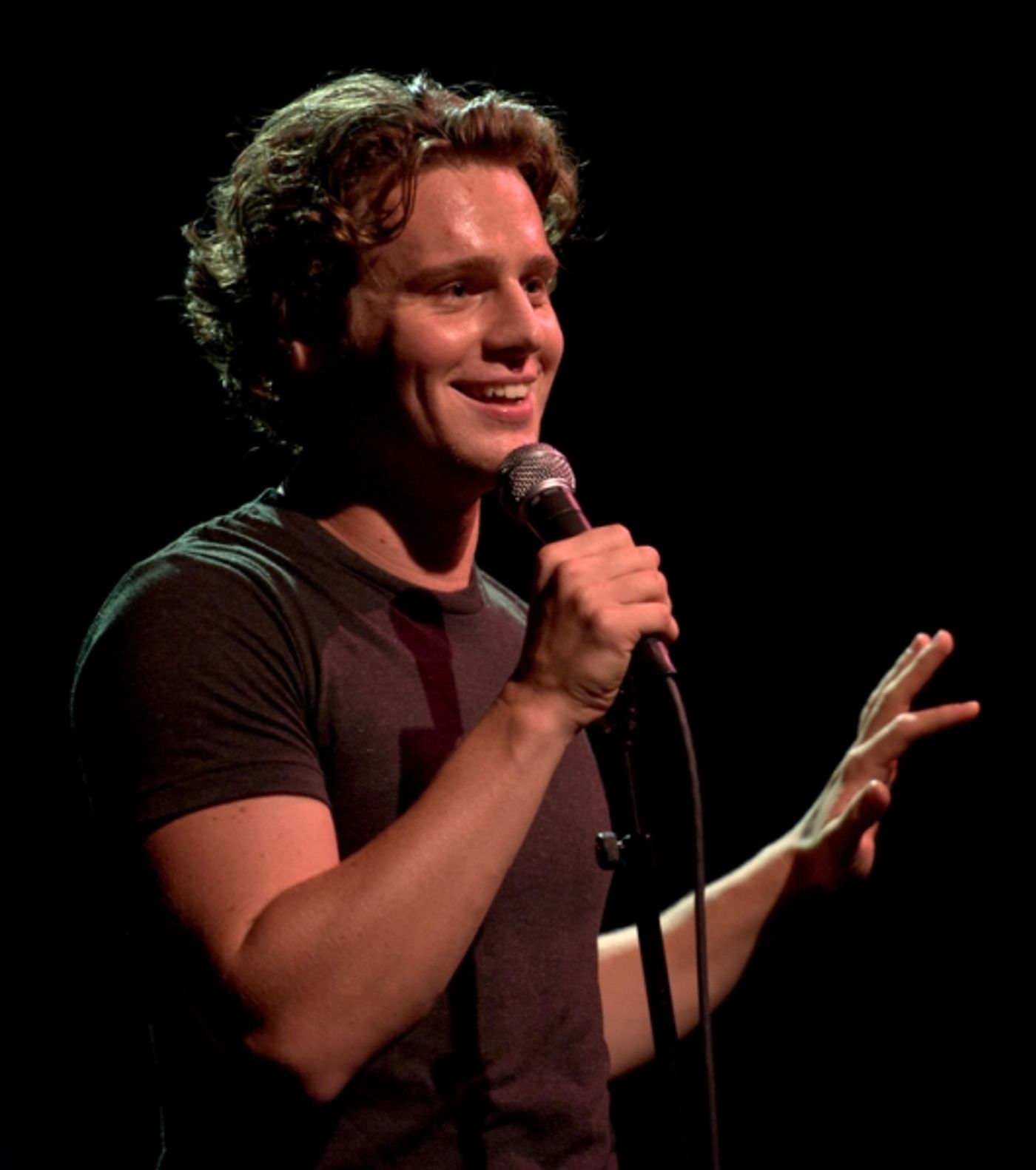 Photo Flash: Jonathan Groff Plays Joe's Pub!  Image