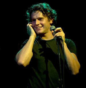 Jonathan Groff Photo