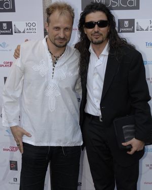 Luka Yexi y Luis Ãlvarez Photo