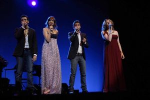 Ãngel MuÃ±iz, MarÃ­a Virumbrales, Borja Voces y Anes LeÃ³n Photo