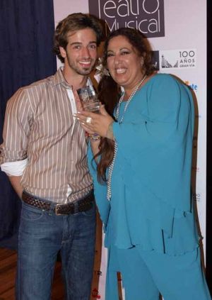Nuestro presentador Sergio Sansegundo y Eva Diago @ BroadwayWorld Nuestro presentador Sergio Sansegundo y Eva Diago Photo