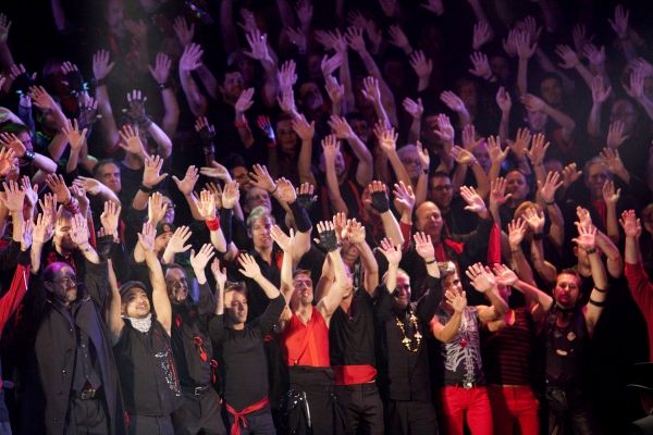 Photo Coverage: Gay Men's Chorus of Los Angeles' Baz Luhrmann Tribute — photo 11 of 15
