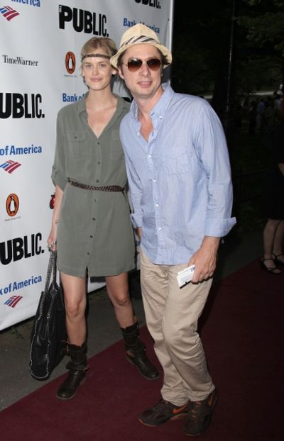 Taylor Buckley and Zach Braff Photo