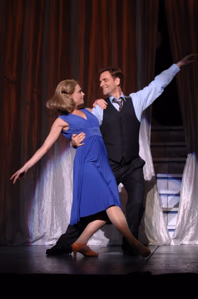 Ashley Spencer as Niki Harris and Malcolm Gets as Lt. Frank Cioffi Photo