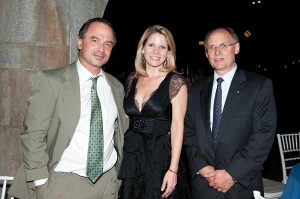 Adrien Benepe, Parks Commissioner, Kelli O'Hara, and John Herrold, President of River Photo