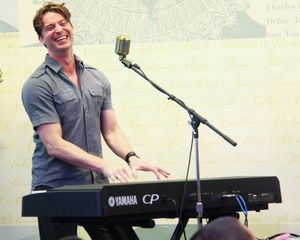 Levi Kreis @ BroadwayWorld Levi Kreis Photo