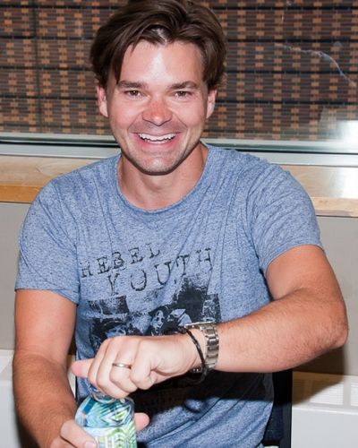 Hunter Foster Photo