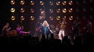 Elizabeth Stanley, Melissa Etheridge, Robert Britton Lyons, Cory Kaiser, Larry Lelli, Photo