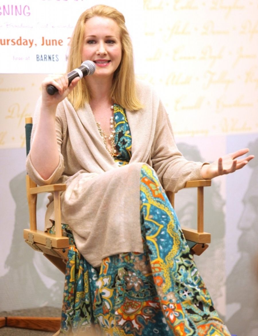 Photo Coverage: PROMISES, PROMISES Celebrates Cast Album Release at Barnes & Noble Image