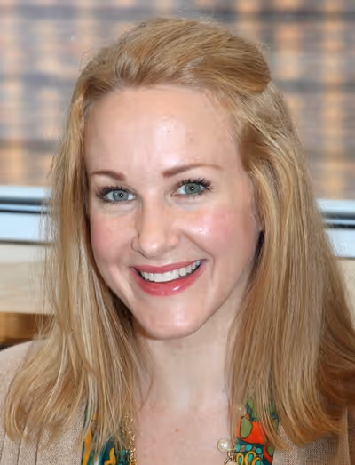Katie Finneran Photo