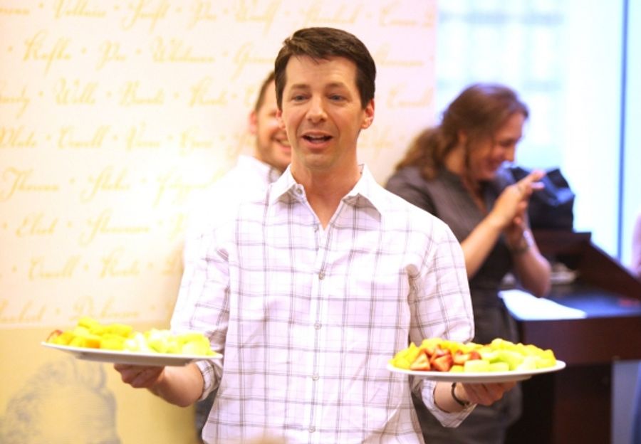 Photo Coverage: PROMISES, PROMISES Celebrates Cast Album Release at Barnes & Noble Image