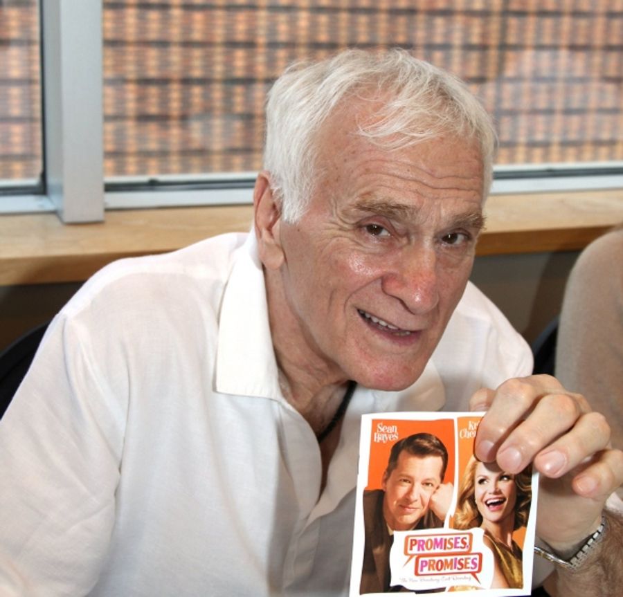 Photo Coverage: PROMISES, PROMISES Celebrates Cast Album Release at Barnes & Noble Image