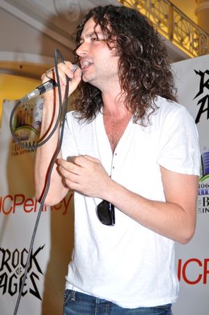 Constantine Maroulis Photo