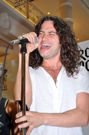 Constantine Maroulis Photo