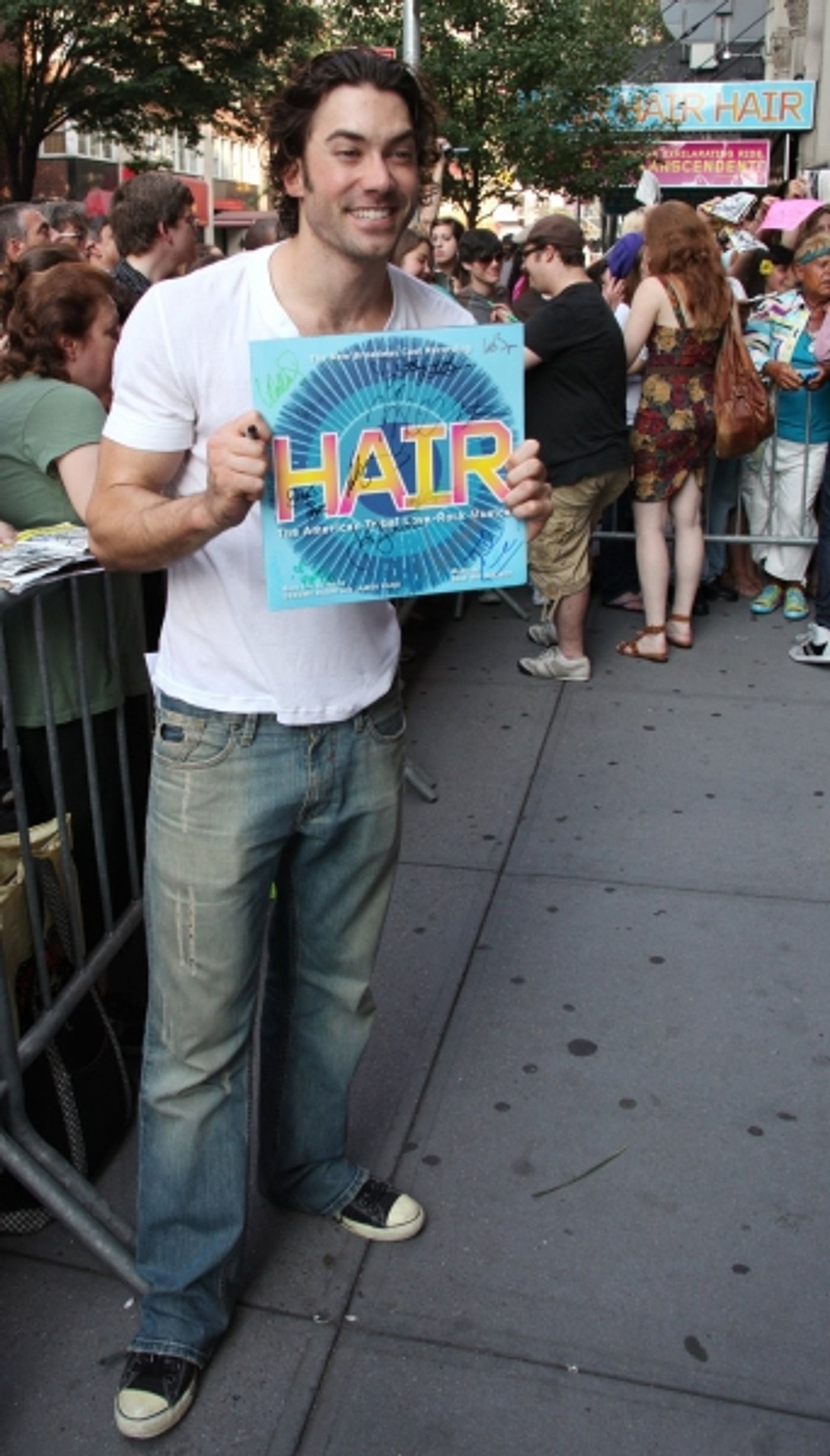 Photo Coverage: HAIR's Closing Stage Door!  Image