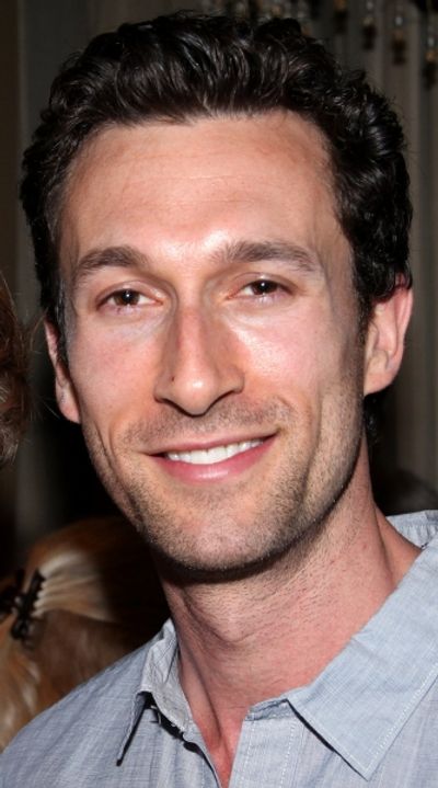 Aaron Lazar Photo